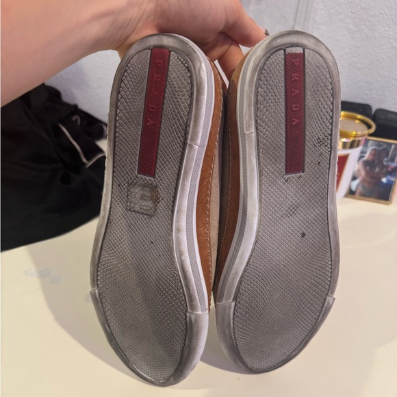 Prada low top sneakers - Picture 2 of 4